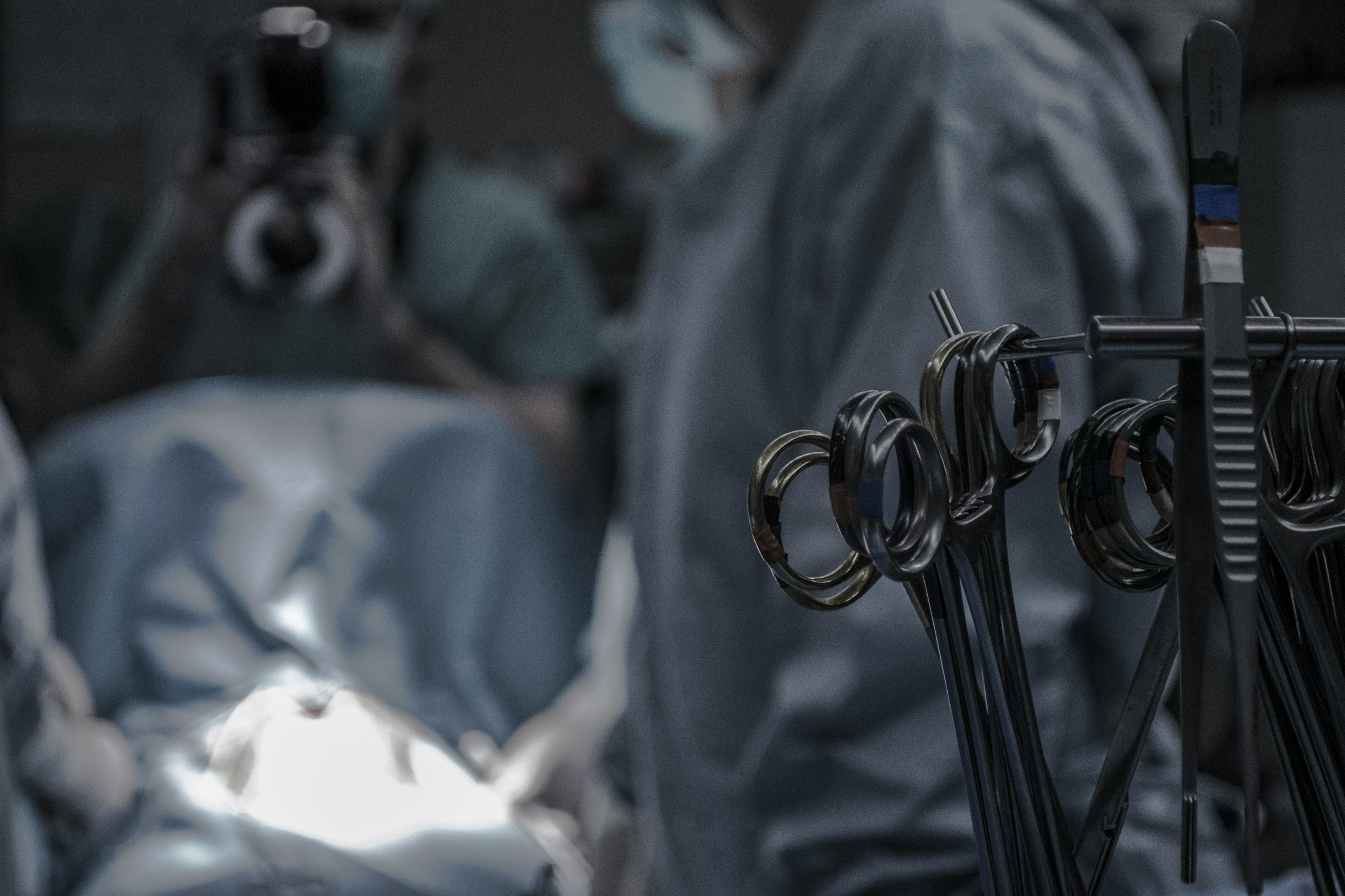Bloc opératoire et instrumentation médicale